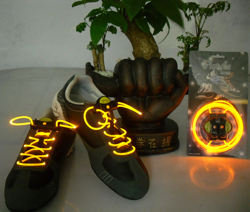 LED batų raišteliai