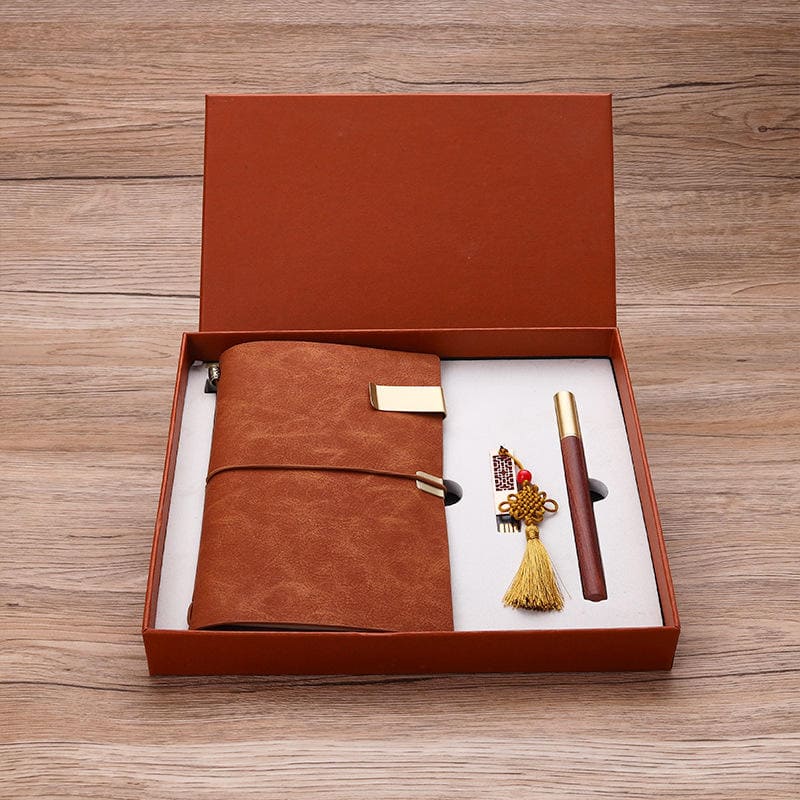 drevené pero so zápisníkom set darcekovy