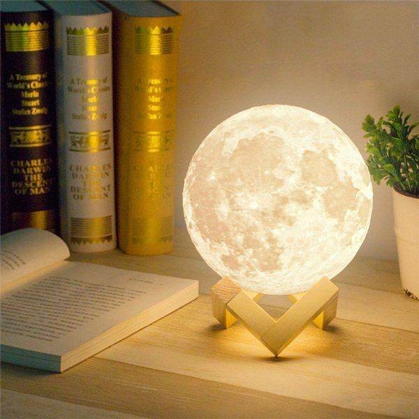 3D lampa mesiac
